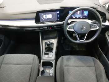 Used Volkswagen Golf 2023 for sale - 75305647: Photo
