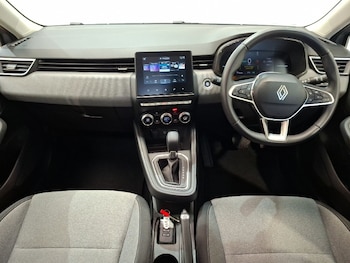 Used Renault Clio 2025 for sale - 79056495: Photo