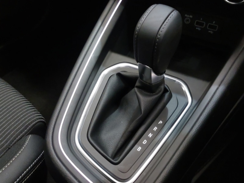 Used Renault Clio 2023 for sale - 77663827: Photo 12