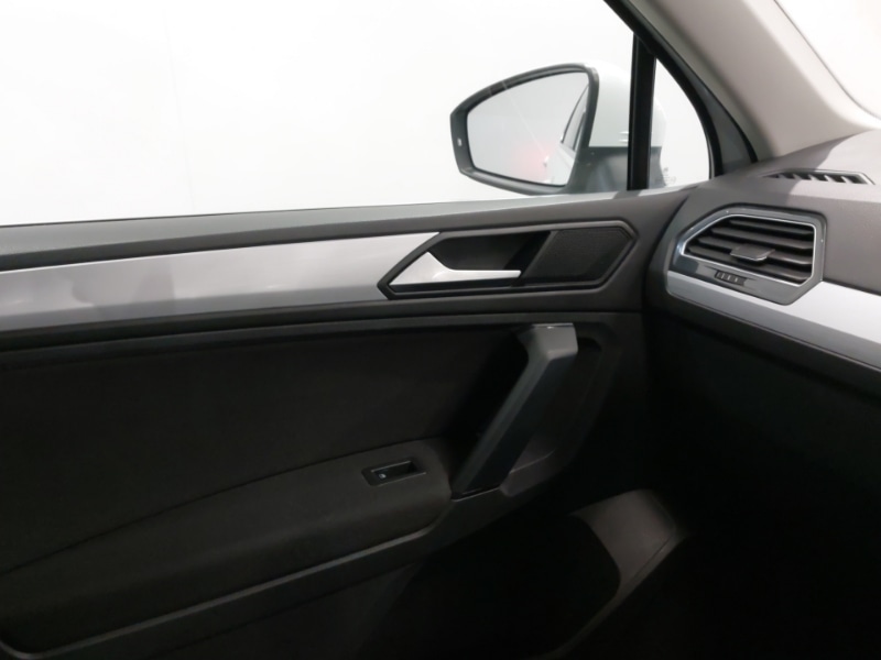 Used Volkswagen Tiguan 2019 for sale - 76403969: Photo 16