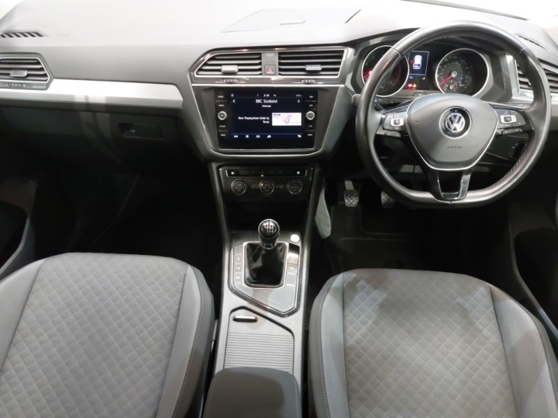 Used Volkswagen Tiguan 2019 for sale - 76403969: Photo 2