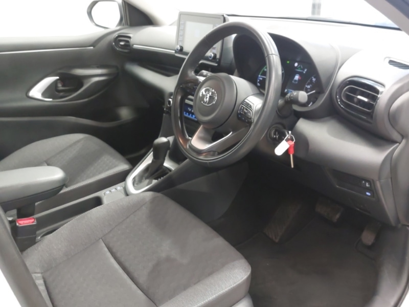 Used Toyota Yaris 2023 for sale - 77352599: Photo 18