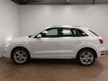 Used Audi Q3 2017 for sale - 77012615: Photo