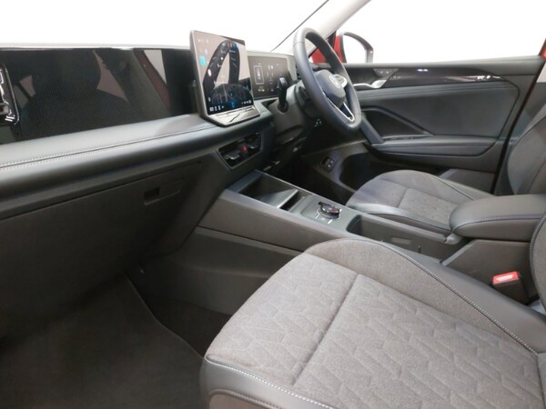 Used Volkswagen Tiguan 2024 for sale - 75409123: Photo 5