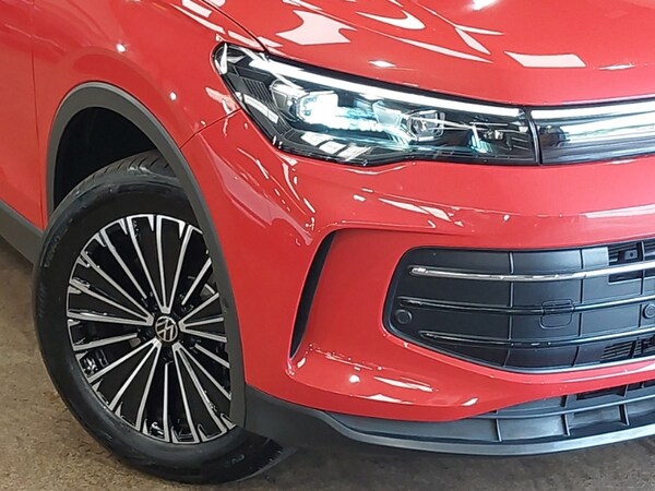 Used Volkswagen Tiguan 2024 for sale - 75409123: Photo 9