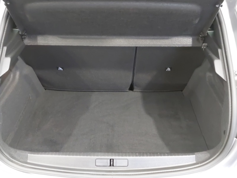 Used Peugeot 208 2020 for sale - 76403963: Photo 8