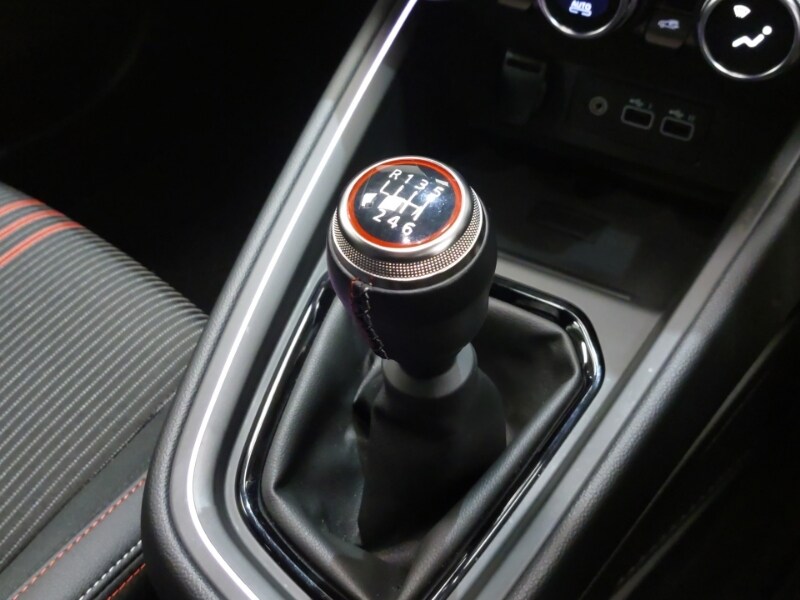 Used Renault Clio 2023 for sale - 77689659: Photo 12