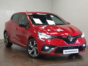 Used Renault Clio 2023 for sale - 77689659: Photo