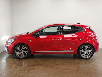 Used Renault Clio 2023 for sale - 77689659: Photo