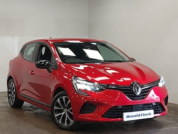 Used Renault Clio 2023 for sale - 79557743: Photo