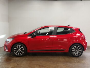 Used Renault Clio 2023 for sale - 79557743: Photo