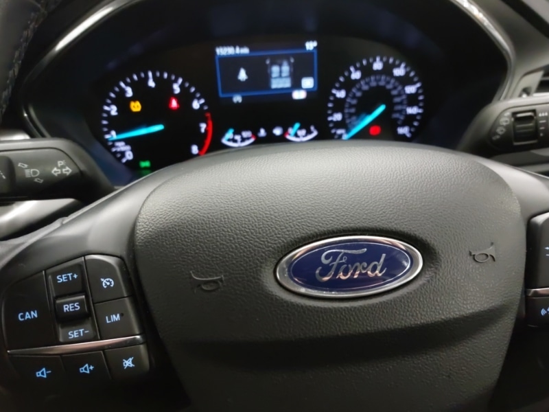 Used Ford Focus 2023 for sale - 76737063: Photo 17