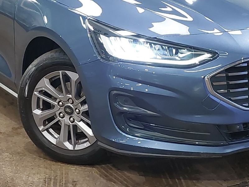 Used Ford Focus 2023 for sale - 76737063: Photo 9