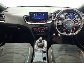 Used Kia Pro Ceed 2024 for sale - 79618255: Photo
