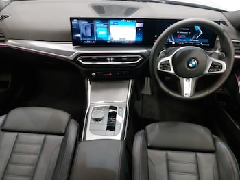 Used BMW 3 Series 2024 for sale - 77491594: Photo