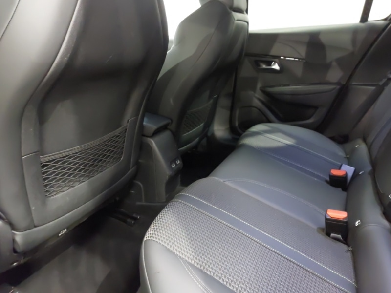 Used Peugeot 208 2021 for sale - 77012625: Photo 6