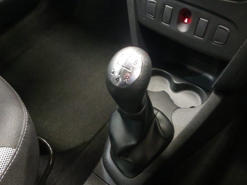 Used Dacia Sandero Stepway 2019 for sale - 77108250: Photo 12