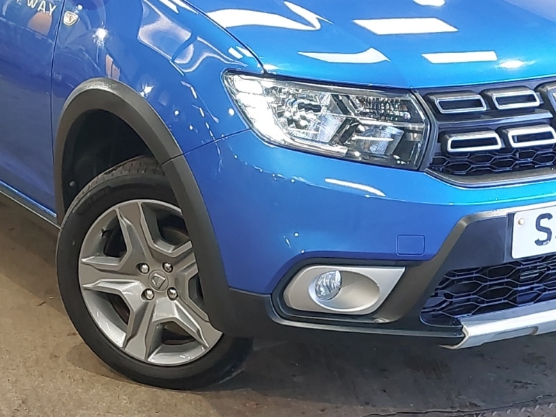Used Dacia Sandero Stepway 2019 for sale - 77108250: Photo 9