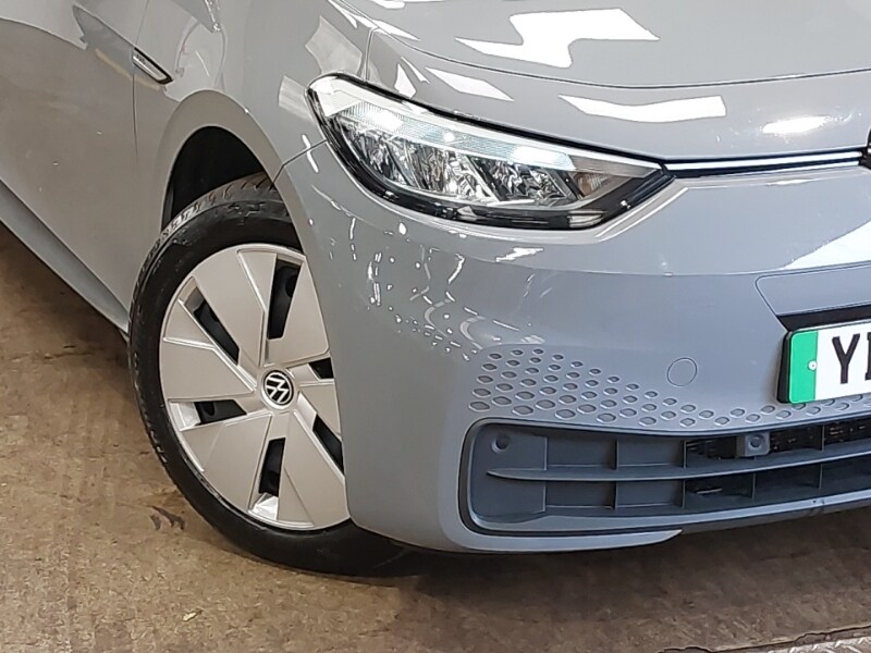 Used Volkswagen ID.3 2023 for sale - 76749136: Photo 9