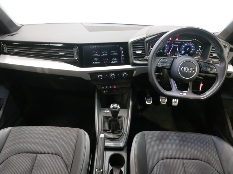 Used Audi A1 2022 for sale - 77782648: Photo 2