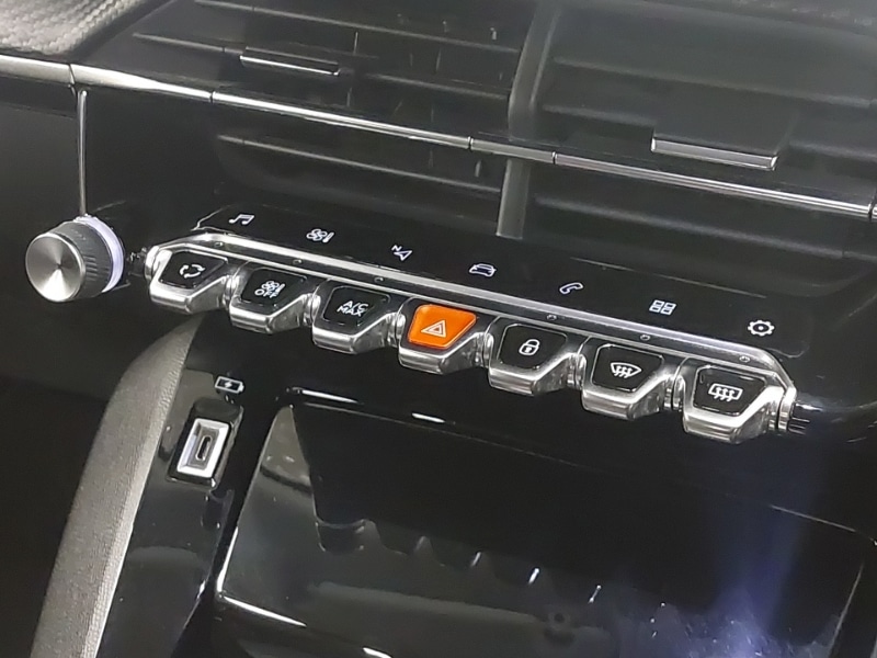 Used Peugeot 2008 2020 for sale - 77466476: Photo 13