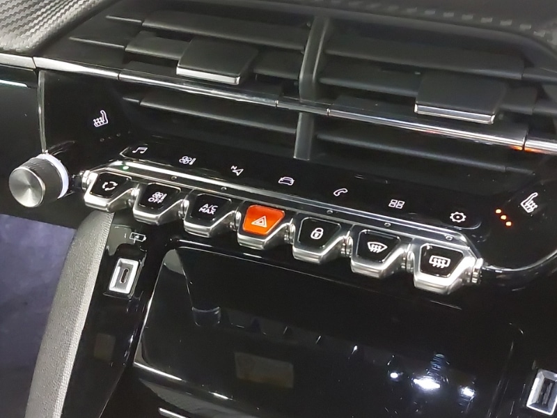 Used Peugeot 2008 2020 for sale - 76721396: Photo 13