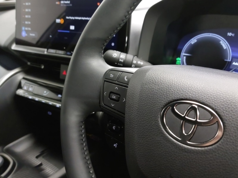 Used Toyota C-HR 2024 for sale - 77736356: Photo 17