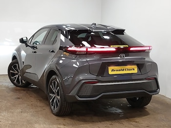 Used Toyota C-HR 2024 for sale - 77736356: Photo