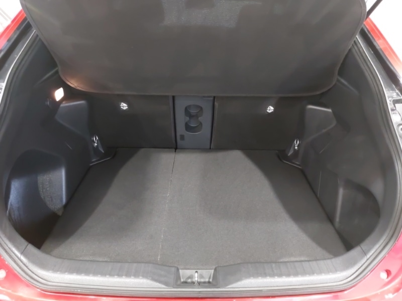 Used Toyota Yaris Cross 2022 for sale - 77105459: Photo 8