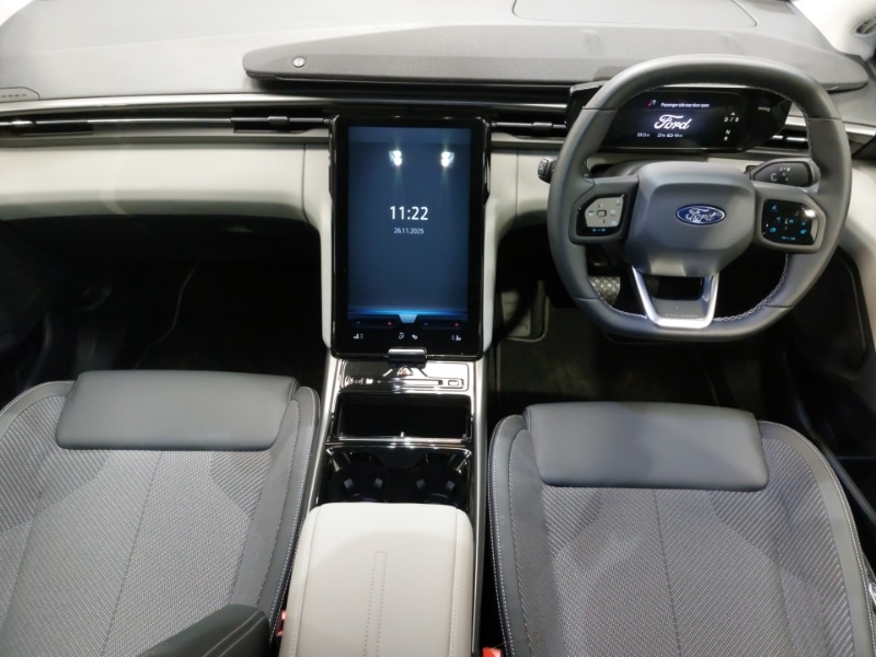 Used Ford Explorer 2025 for sale - 76721403: Photo 2