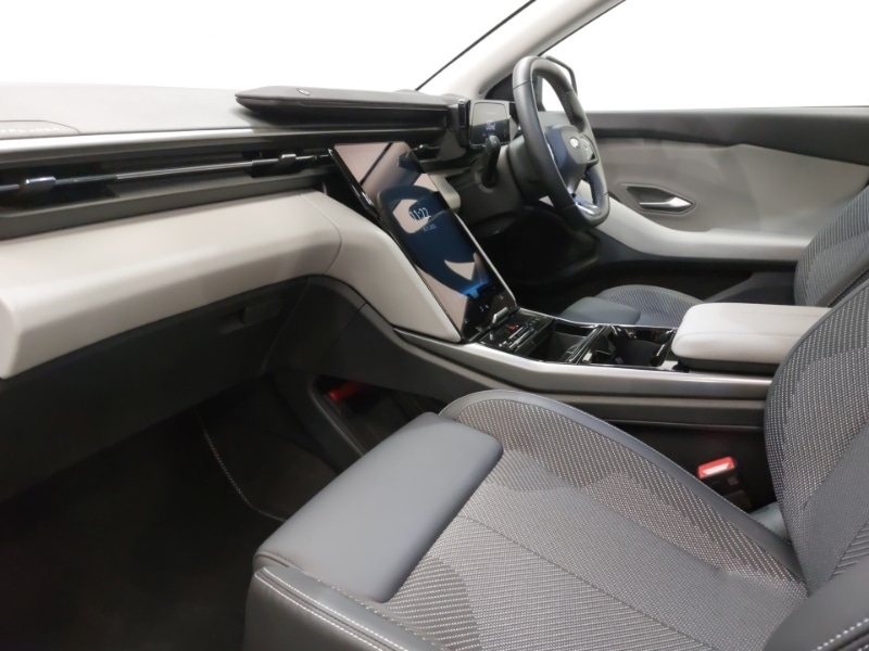 Used Ford Explorer 2025 for sale - 76721403: Photo 5