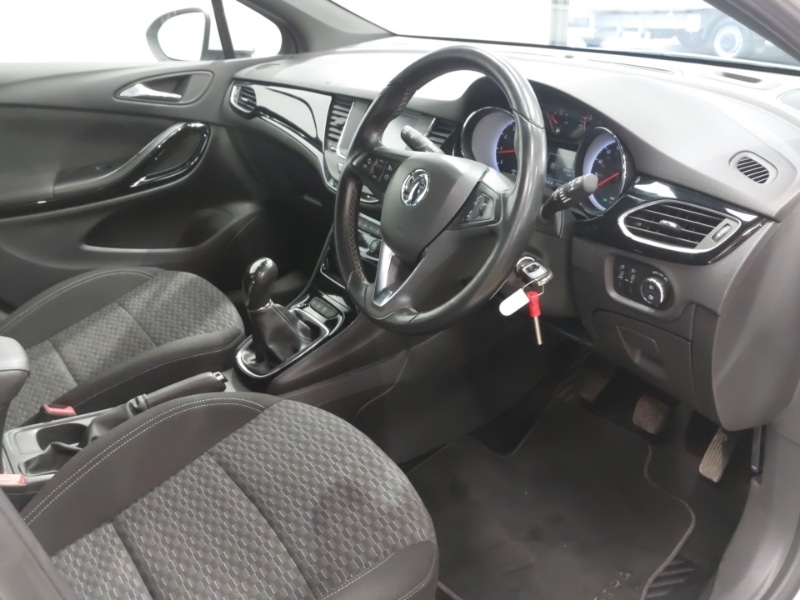 Used Vauxhall Astra 2018 for sale - 77169397: Photo 18