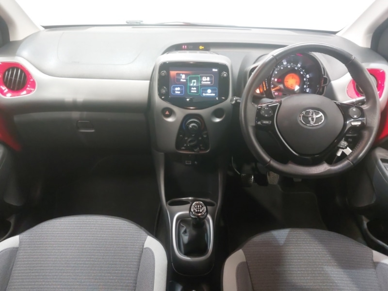 Used Toyota AYGO 2021 for sale - 78146858: Photo 2
