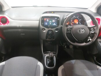 Used Toyota AYGO 2021 for sale - 78146858: Photo