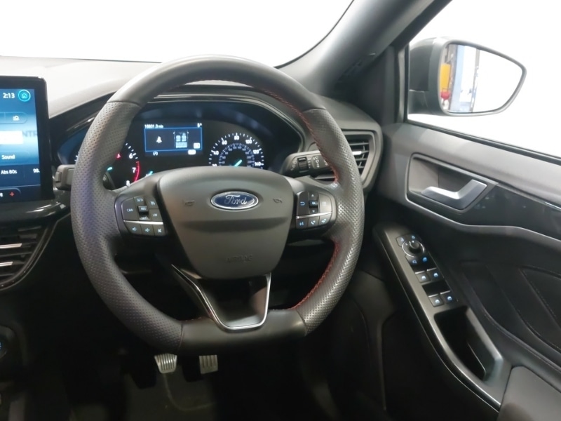 Used Ford Focus 2022 for sale - 77062609: Photo 11