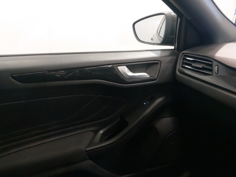 Used Ford Focus 2022 for sale - 77062609: Photo 16