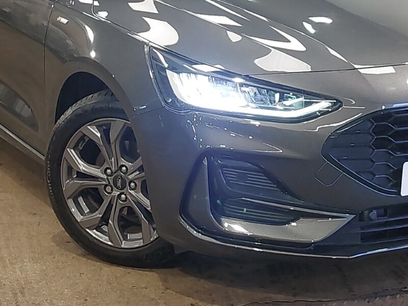 Used Ford Focus 2022 for sale - 77062609: Photo 9