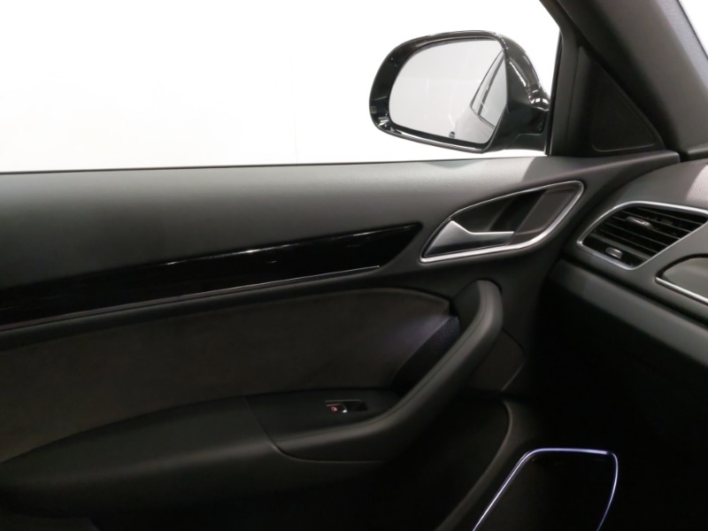 Used Audi Q3 2018 for sale - 77410079: Photo 16