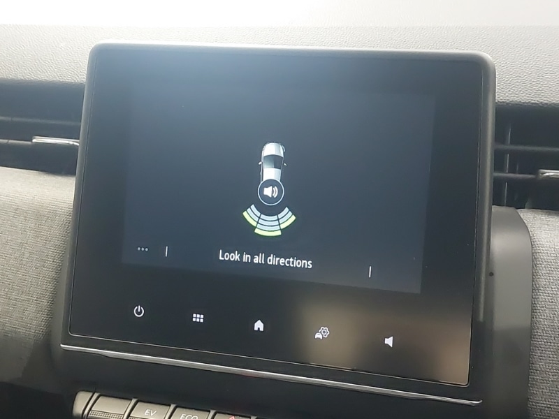 Used Renault Clio 2025 for sale - 77596443: Photo 17