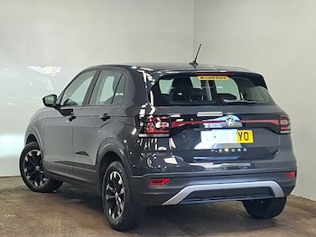 Used Volkswagen T-Cross 2020 for sale - 79610524: Photo