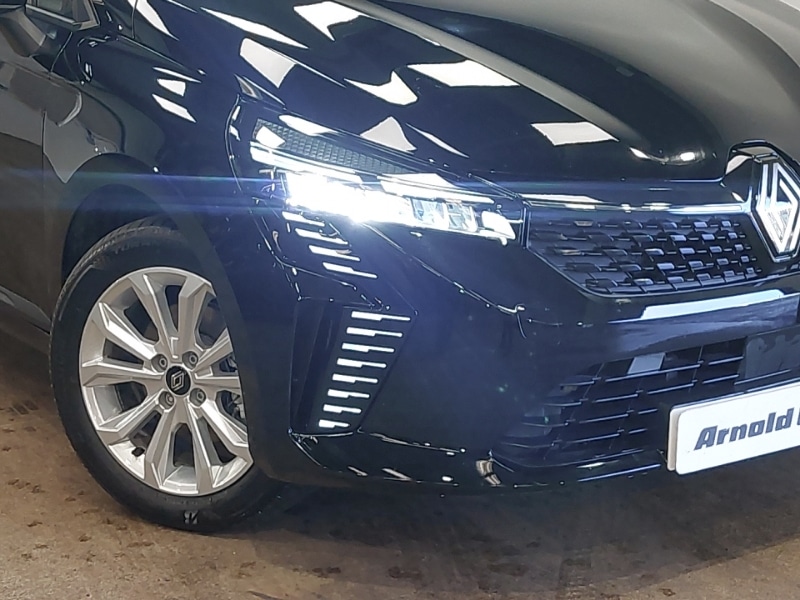 Used Renault Clio 2025 for sale - 77265440: Photo 9