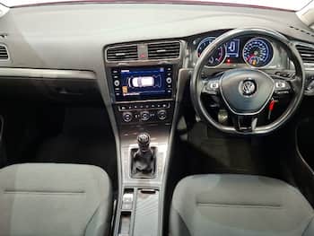 Used Volkswagen Golf 2019 for sale - 79718575: Photo