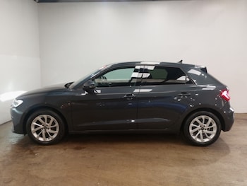 Used Audi A1 2022 for sale - 76651651: Photo