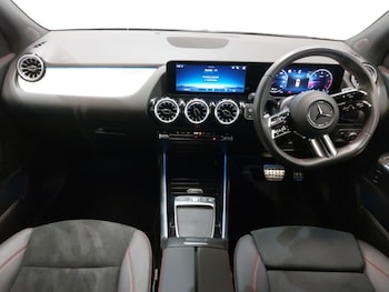 Used Mercedes-Benz GLA 2025 for sale - 78694817: Photo