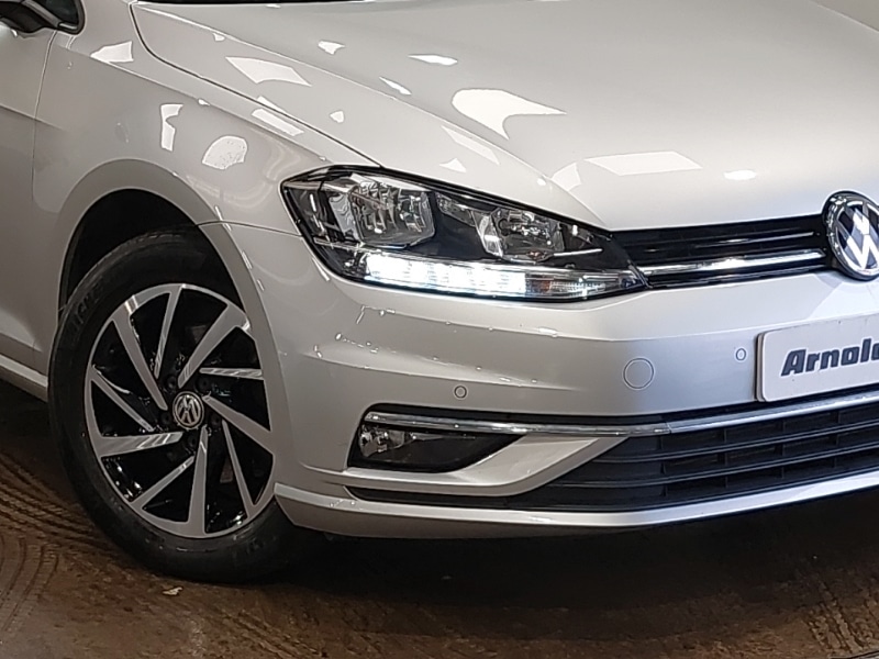 Used Volkswagen Golf 2019 for sale - 78203085: Photo 9