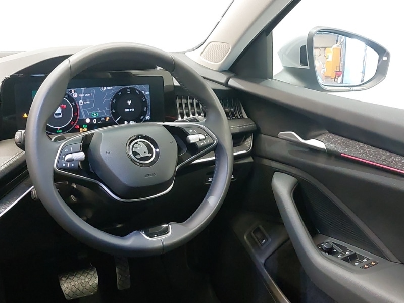 Used Skoda Superb 2024 for sale - 76533056: Photo 10