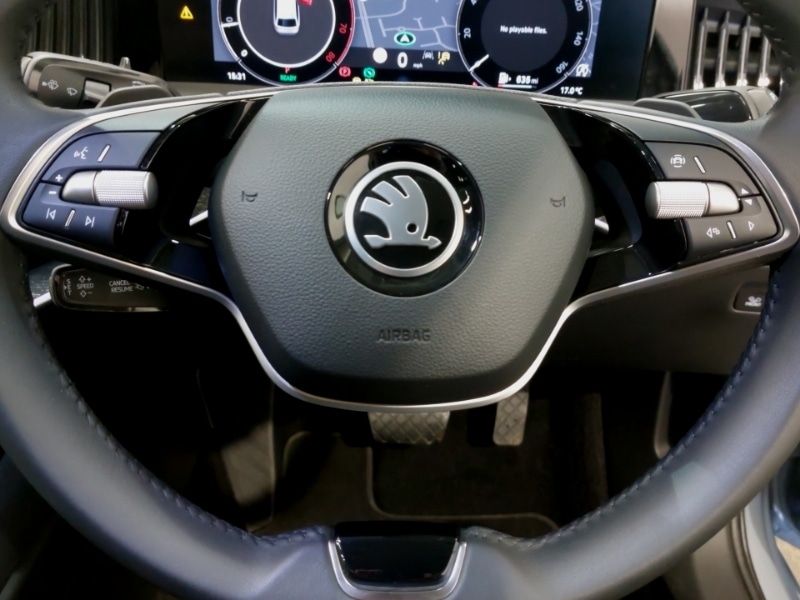 Used Skoda Superb 2024 for sale - 76533056: Photo 16