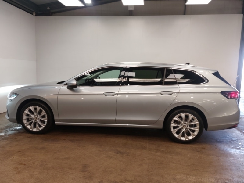 Used Skoda Superb 2024 for sale - 76533056: Photo 4