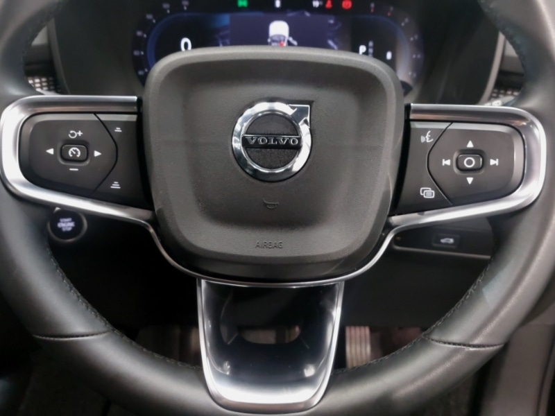 Used Volvo XC40 2024 for sale - 76053407: Photo 16
