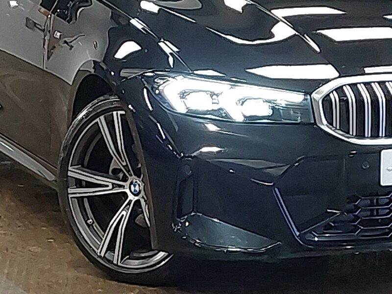 Used BMW 3 Series 2024 for sale - 77999942: Photo 9